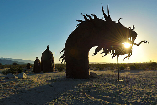 Metal Sculptures in Borrego Springs | Galleta Meadows Sculpture | By GB11111 - Own work, CC BY-SA 4.0, https://commons.wikimedia.org/w/index.php?curid=64171802